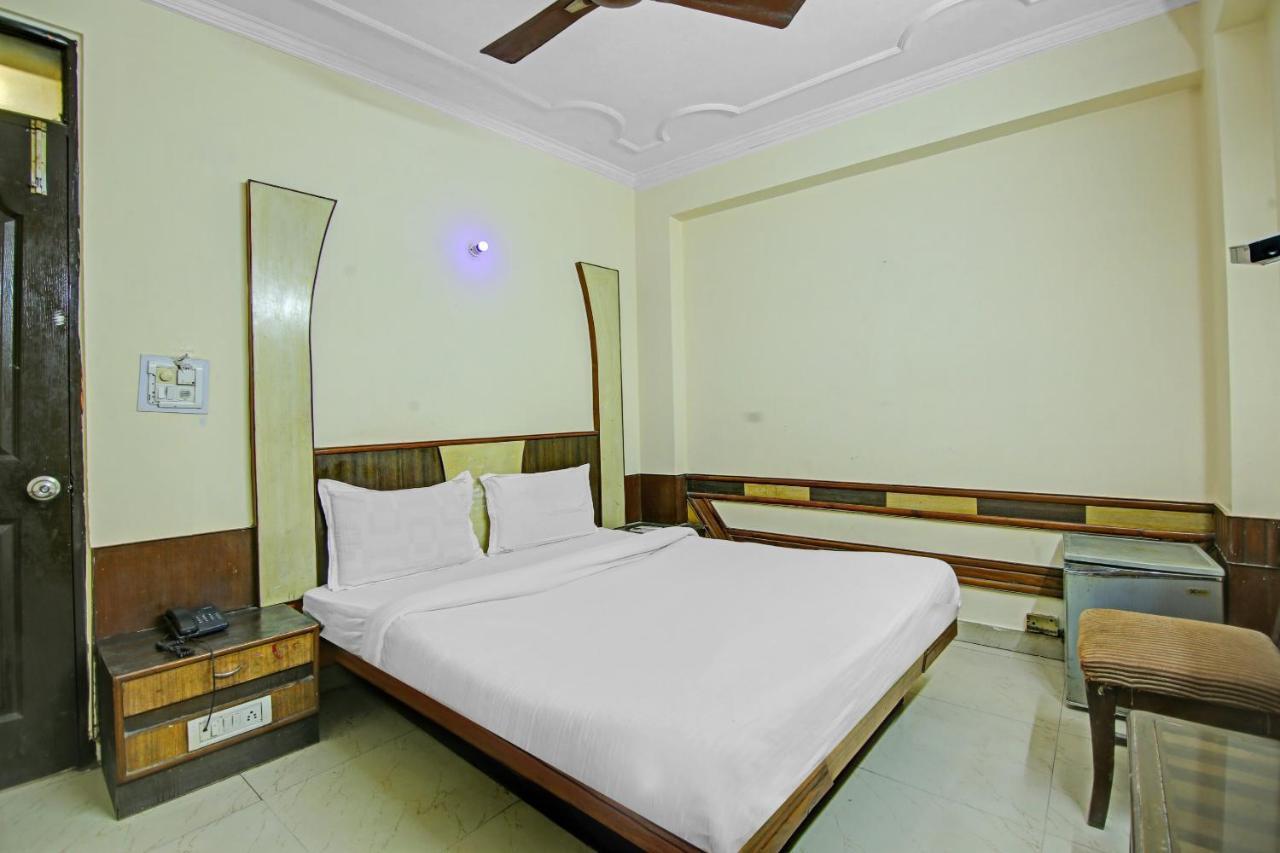 Collection O 84003 Chopra International 3*